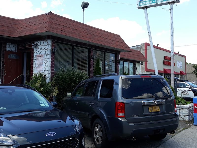 Perry's exterior